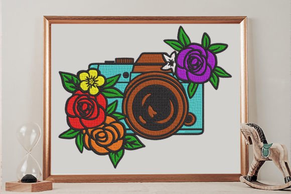 Camera Floral